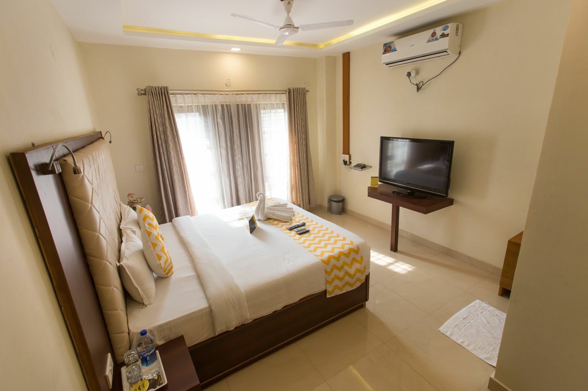 Fabhotel Millenium Stay Indiranagar Bangalore Exterior photo